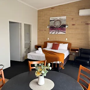 Riverlakes Boutique 4*, Caboolture Australia